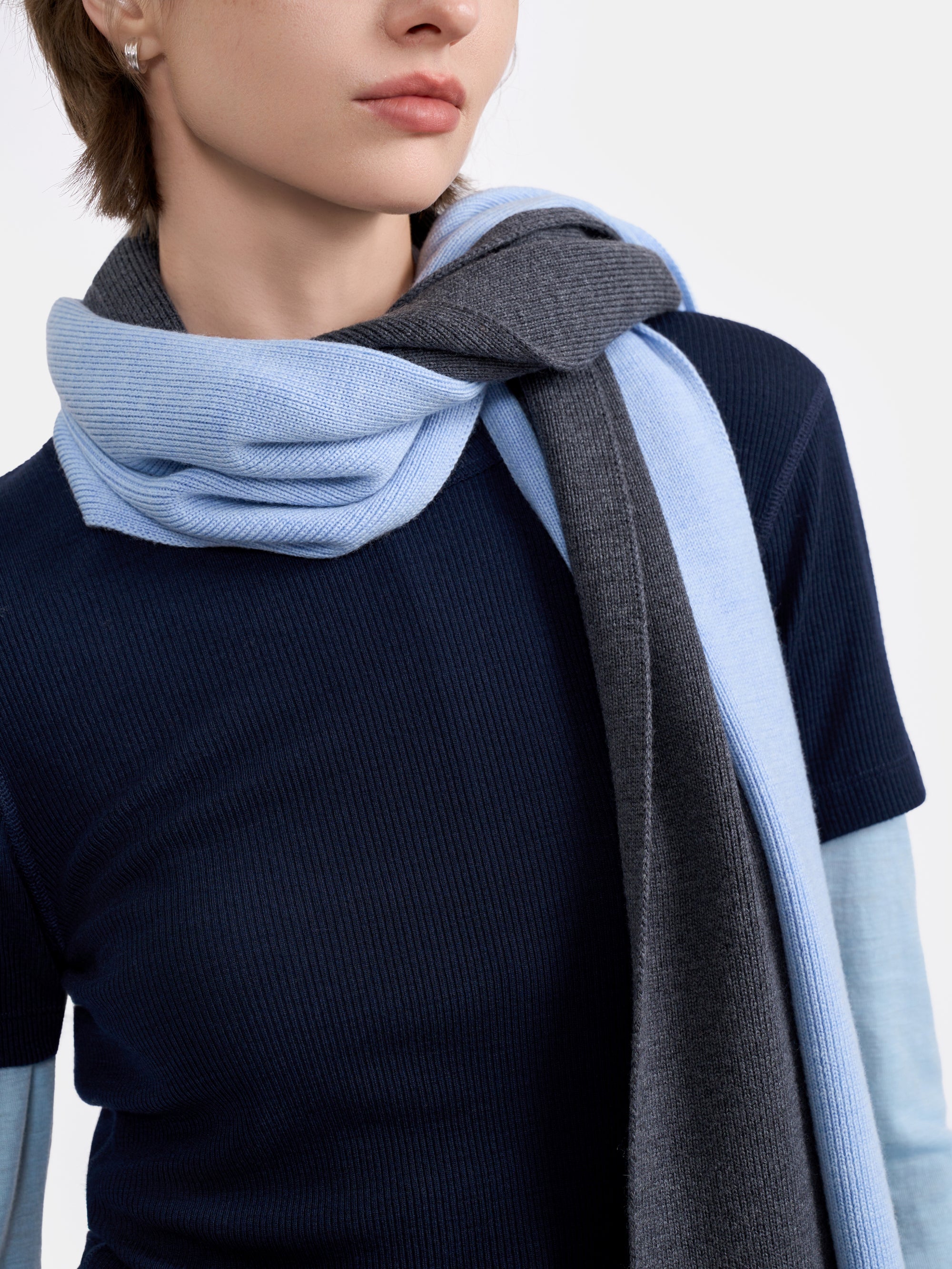 Minimalist Pure Wool Scarf