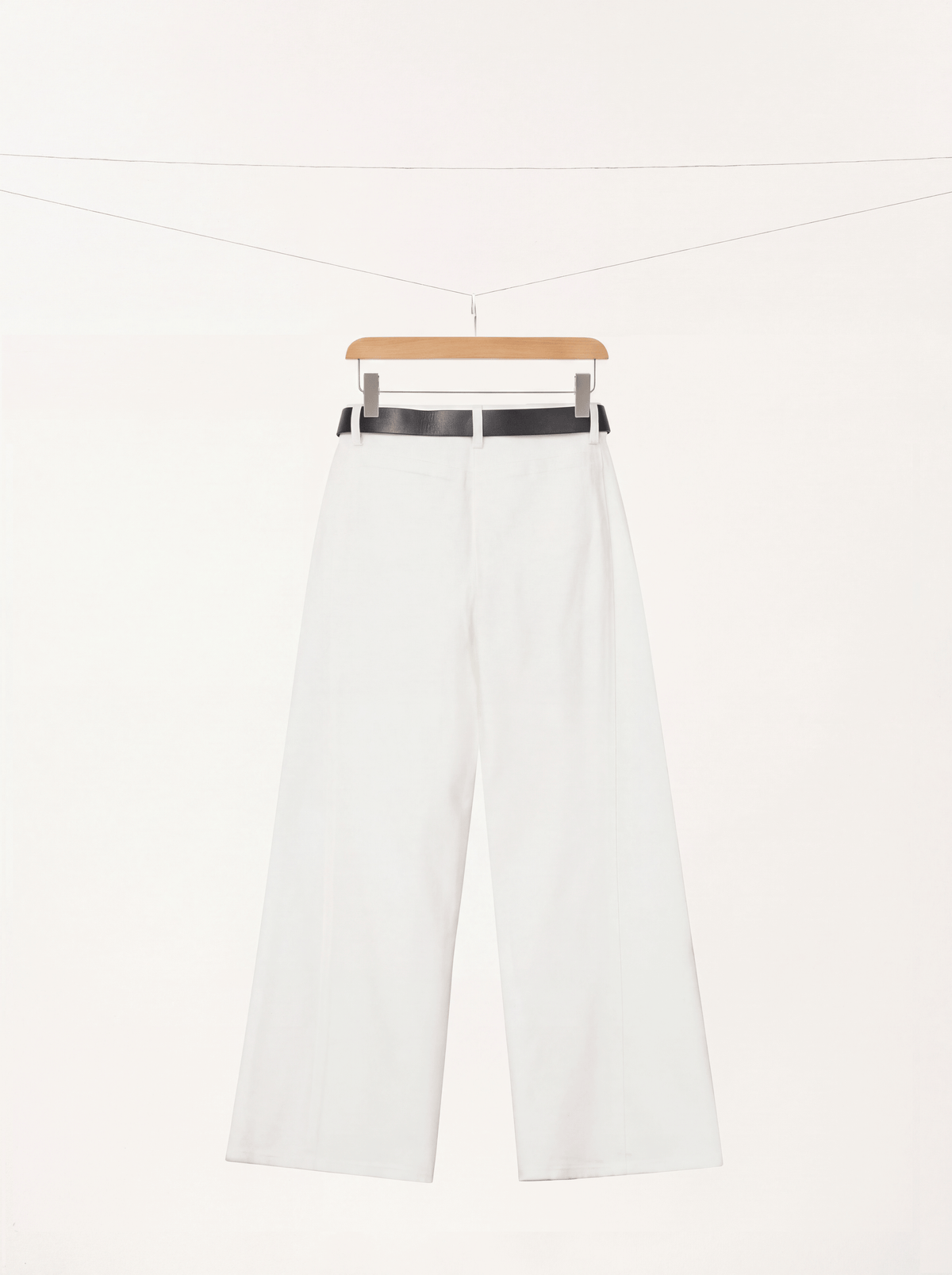 White Wide-Leg Jeans with Leather Belt